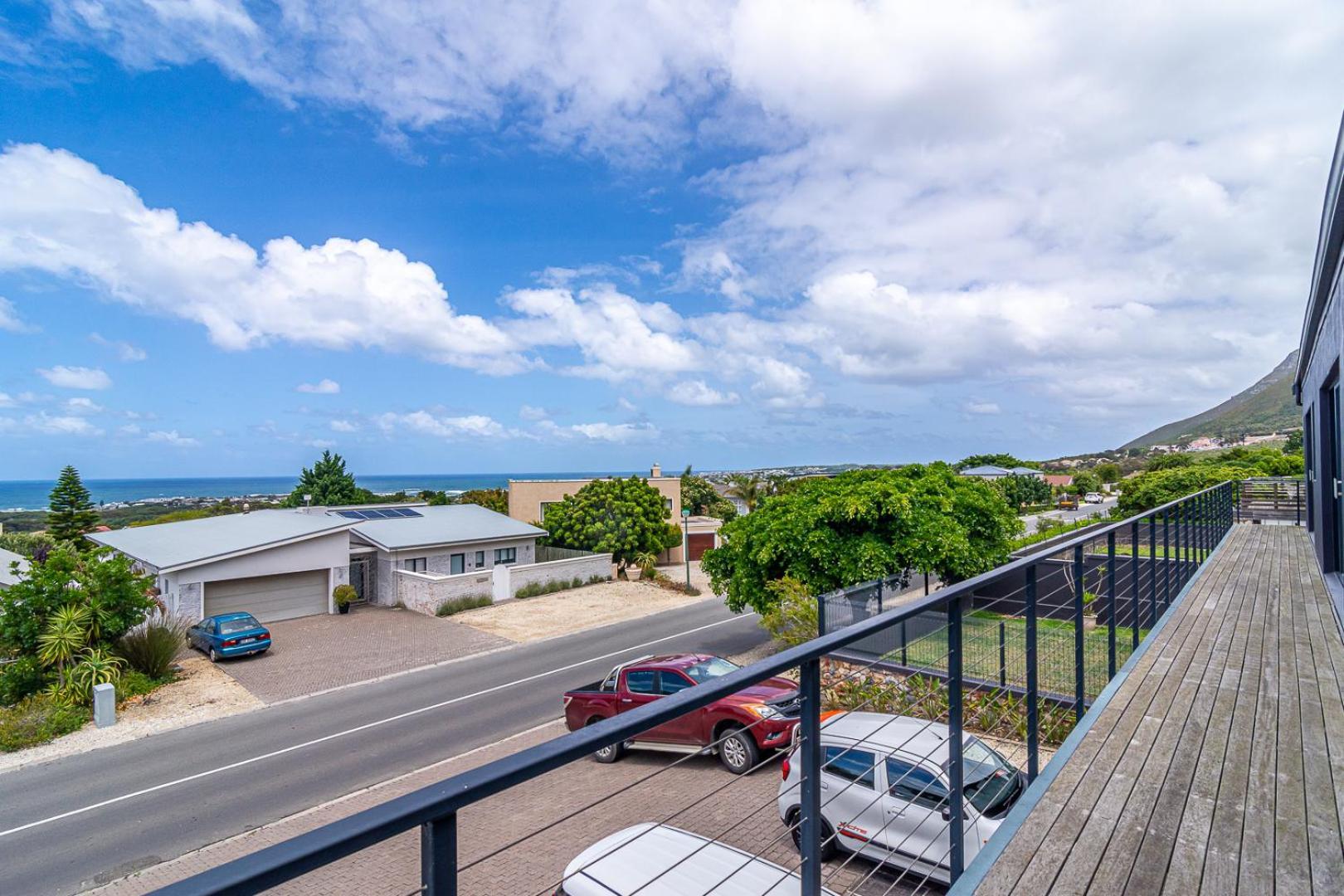 Panoramic Views In Chanteclair Villa Hermanus Exterior photo